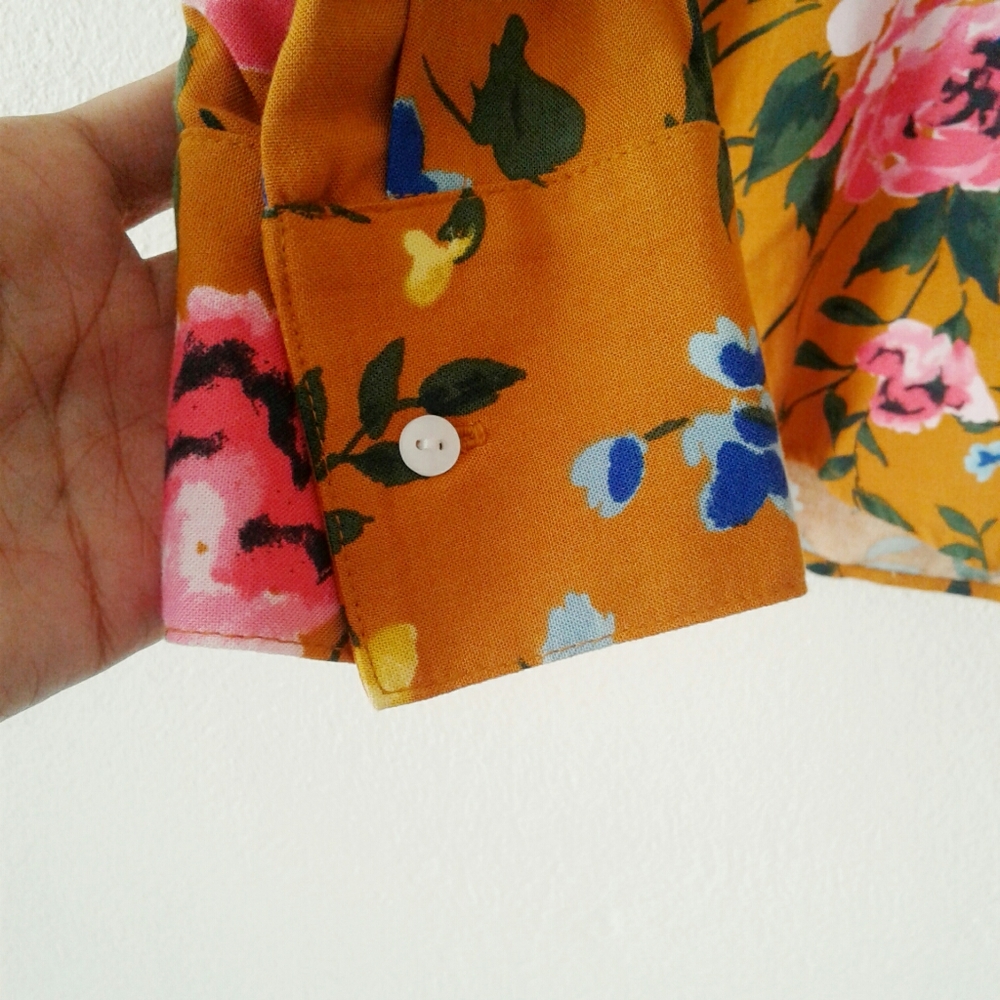 OLD NAVY Long Sleeve Daisy Yellow Floral Top XS - Picture 5 of 8